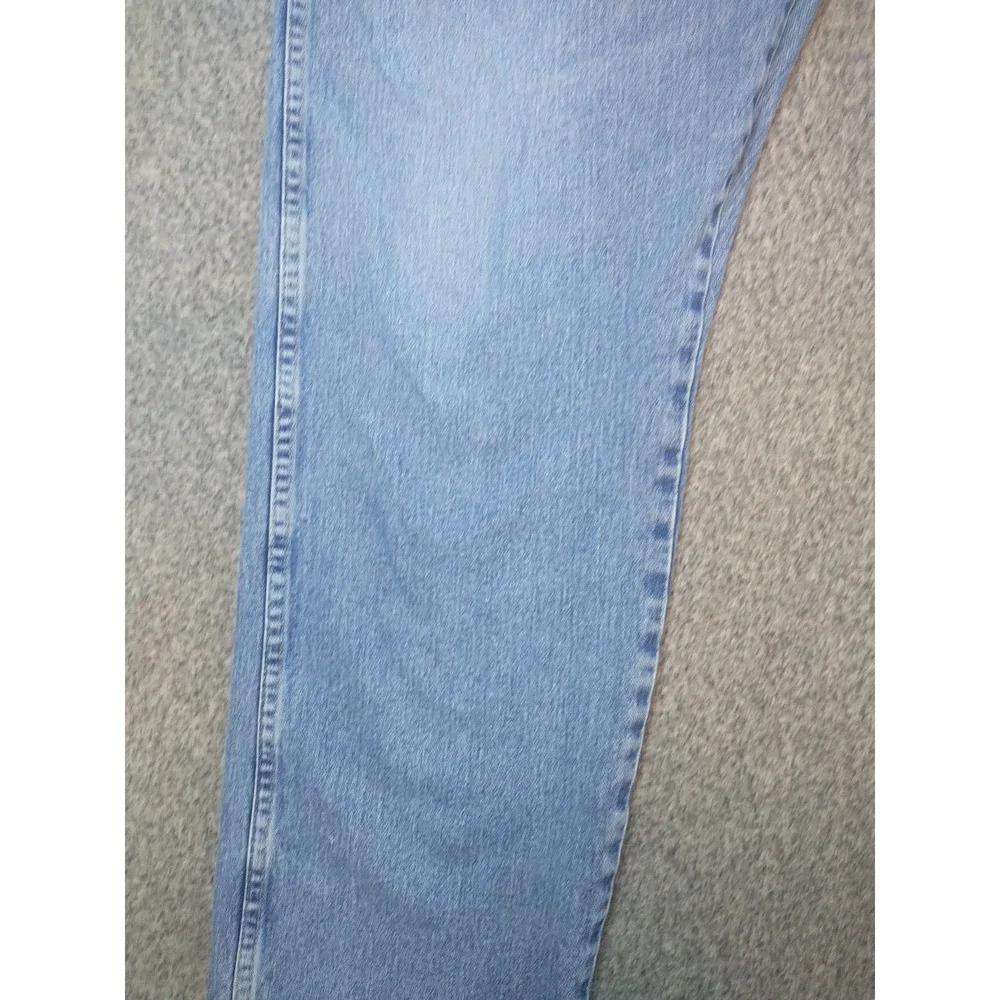 Wrangler Rugged Wear Mens Light Wash Straight Leg Jeans 38x31 Blue Denim 35001AI